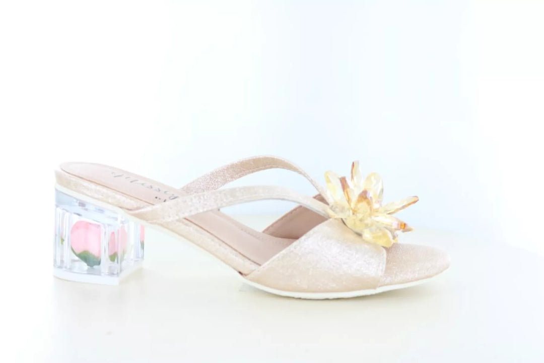 Laura Vita Laura Vita Mdiego 02