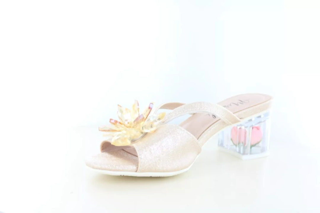 Laura Vita Laura Vita Mdiego 02