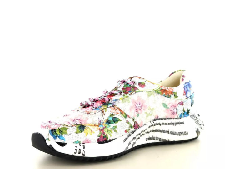 Laura Vita Laura Vita Burton 05