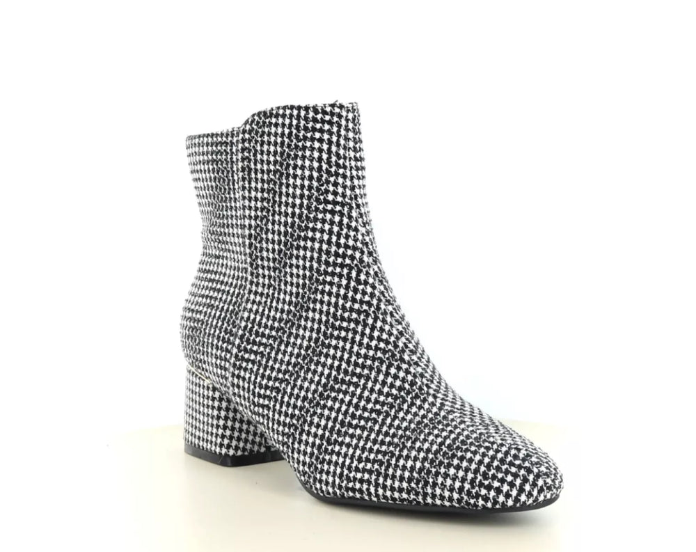 La Strada La Strada 2323228