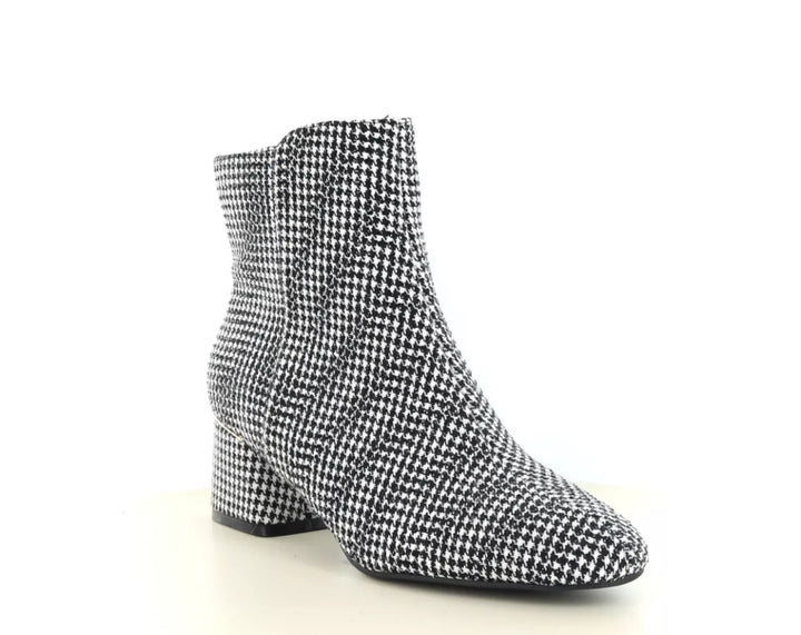 La Strada La Strada 2323228