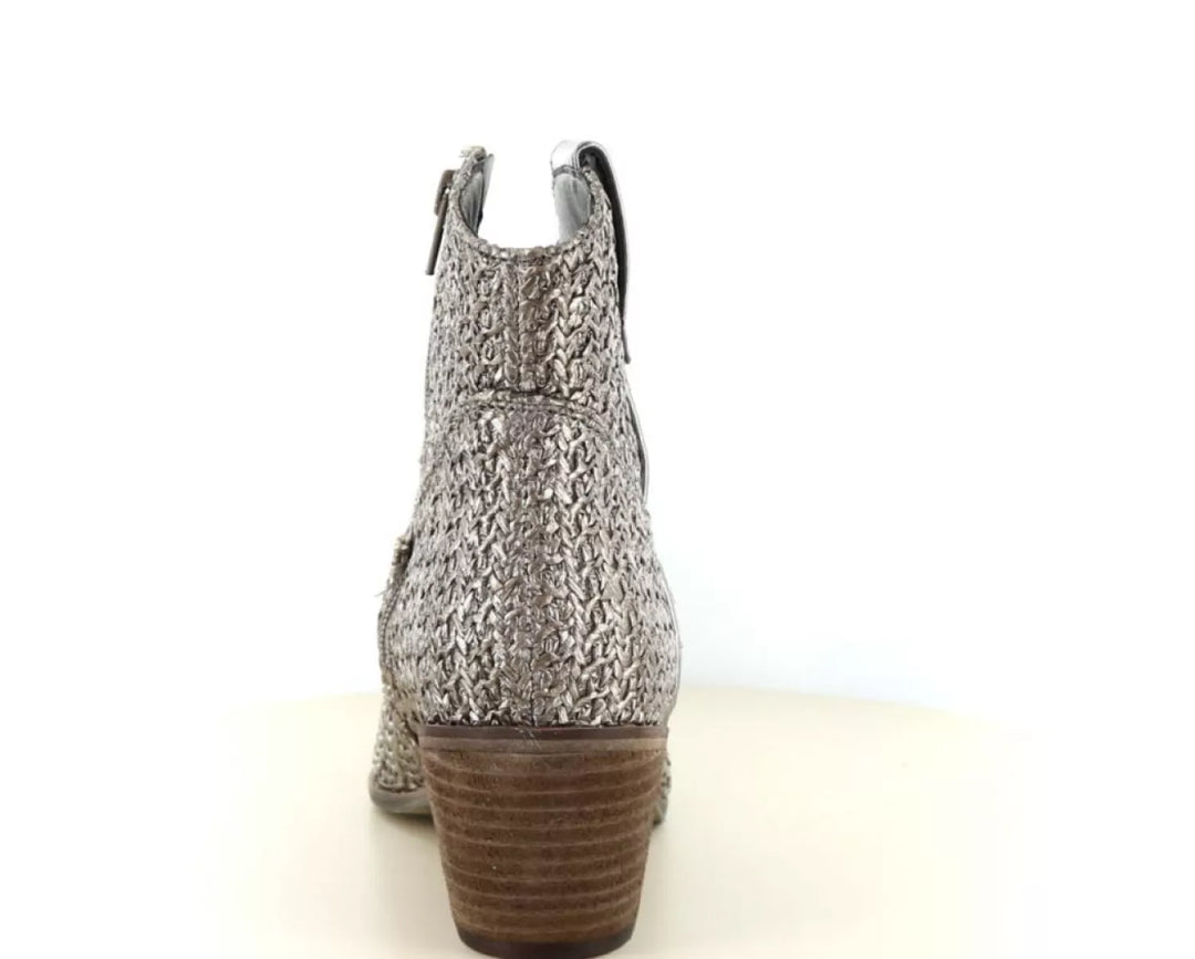 La Strada La Strada 2302346