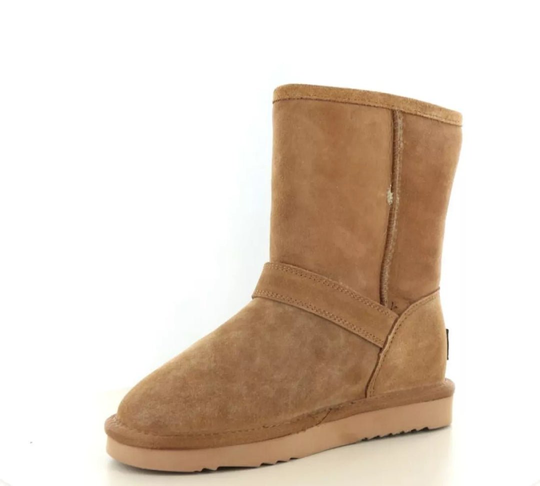 Warmbat Warmbat Kangaroo Woman Suede Buckle