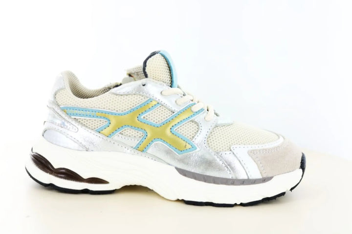 HIP H1161 meisjes sneaker van leer in beige combinatie met zilver-, turquoise- en geelgekleurde accenten, veters, rits en uitneembaar voetbed.