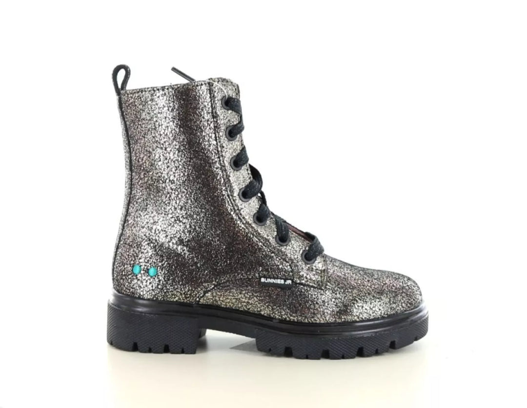 Bunnies Bunnies Saar Sterk